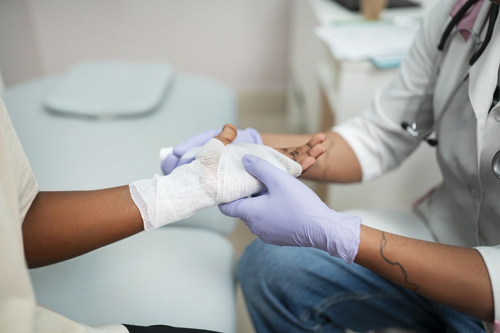 Clinical Advantages of Using Orion Sutures for Surgical and Trauma Wound Closure